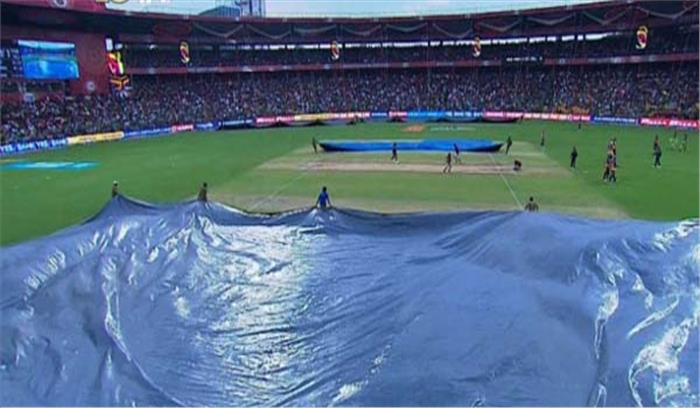IPL : बारिश के कारण मैच बाधित, बेंगलोर 100/3 रन