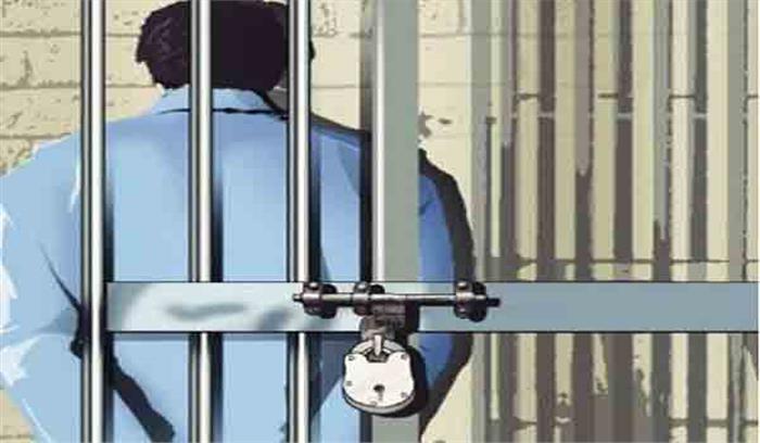 राजस्थान :IPL पर सट्टा लगाते एक बुकी सहित आठ गिरफ्तार