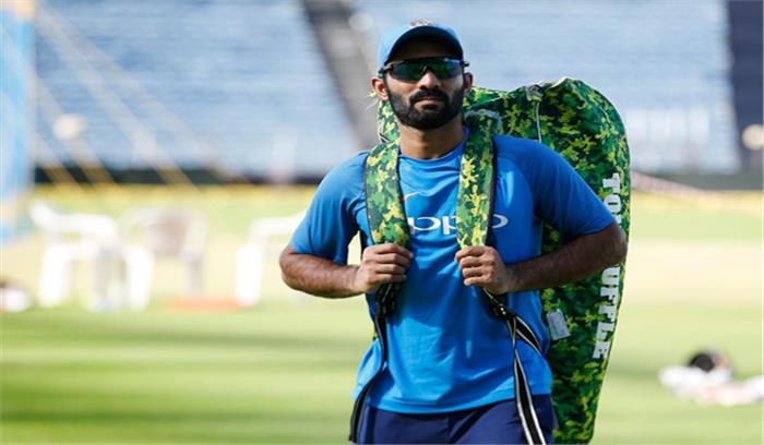 कोलकाता नाइट राइडर्स का कप्तान बनने पर कार्तिक ने खरीदी कार