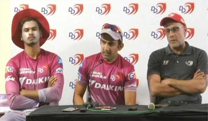 गौतम गंभीर ने छोड़ी दिल्ली डेयरडेविल्स की कप्तानी, श्रेयस अय्यर बनें नए कप्तान 