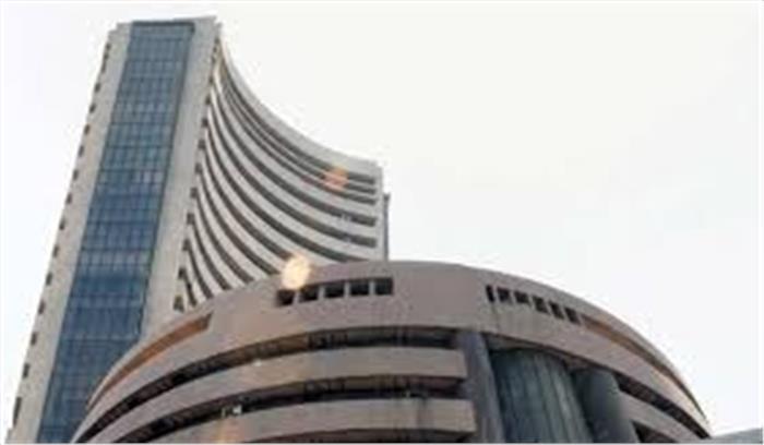 दिग्गज कंपनियों में बिकवाली से गिरावट में बंद हुआ सेंसेक्स
