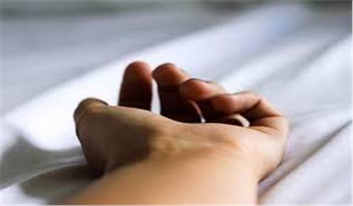 पीलीभीत : खेल-खेल में आइसक्रीम-ट्रॉली में छुपा नर्सरी का छात्र, दम घुटने से मौत