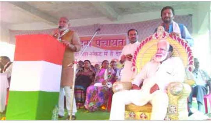 मोदी ईमानदार होते तो नोटबंदी नहीं, शराबबंदी लागू करते मोदी ईमानदार होते तो नोटबंदी नहीं, शराबबंदी लागू करते