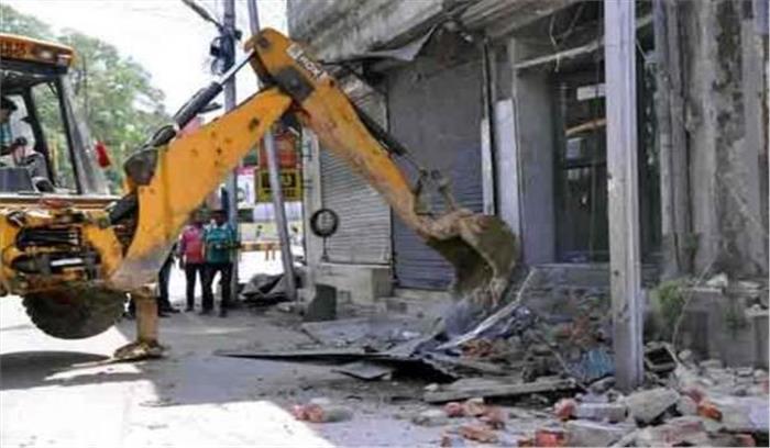 दक्षिणी दिल्ली में अतिक्रमण रोधी अभियान