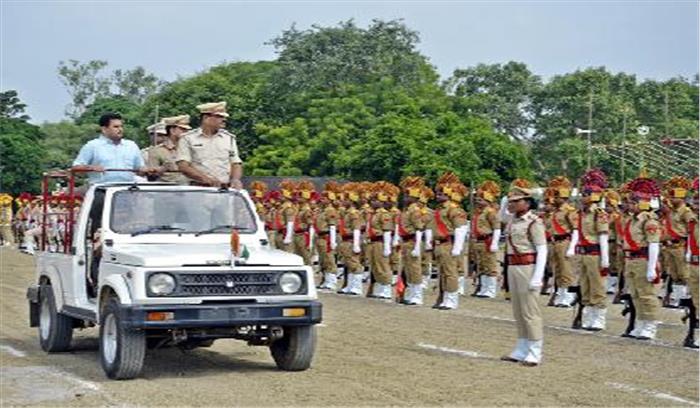 कदम से कदम नहीं मिला न हर्ष फायर में तालमेल