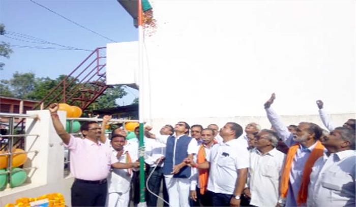 राजिम : देशभक्ति के तरानों से गुंजा क्षेत्र राजिम : देशभक्ति के तरानों से गुंजा क्षेत्र