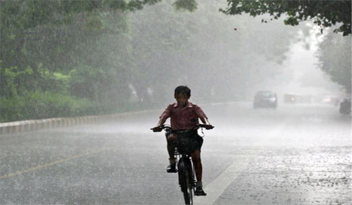 पूरे भारत में मानसून ने दी दस्तक