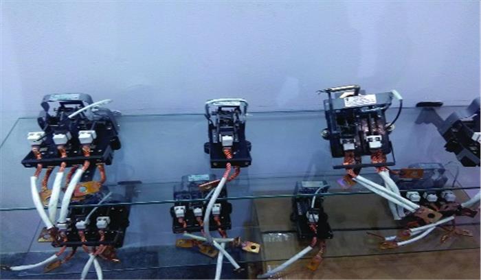 बिजली चोरी रोकने के लिए बनाया गया सेल्फ प्रोटेक्टिव सर्किट