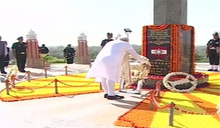 जोधपुर: कोणार्क वॉर मेमोरियल पर पीएम मोदी ने शहीदों को दी श्रद्धांजलि