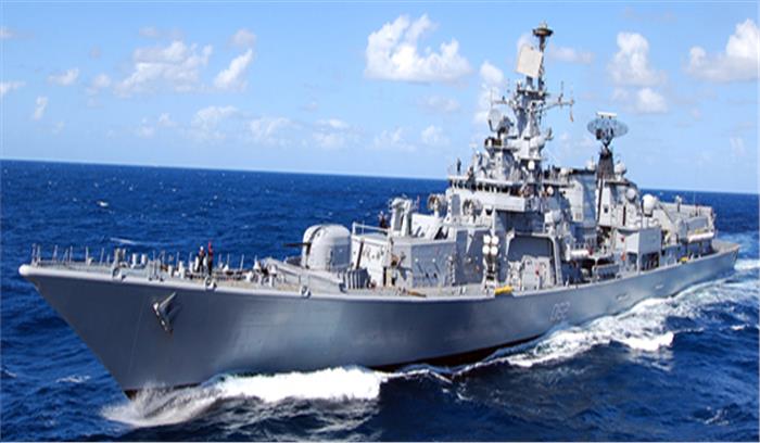 फिलिपींस के व्यापारी जहाज को डकैतों से भारतीय नौसेना ने बचाया 