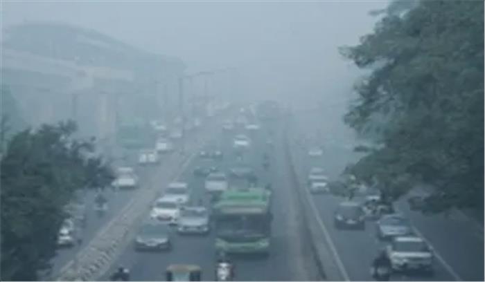 दिल्ली में वायु गुणवत्ता सूचकांक मध्यम, शुक्रवार तक सुधार होने की संभावना दिल्ली में वायु गुणवत्ता सूचकांक मध्यम, शुक्रवार तक सुधार होने की संभावना