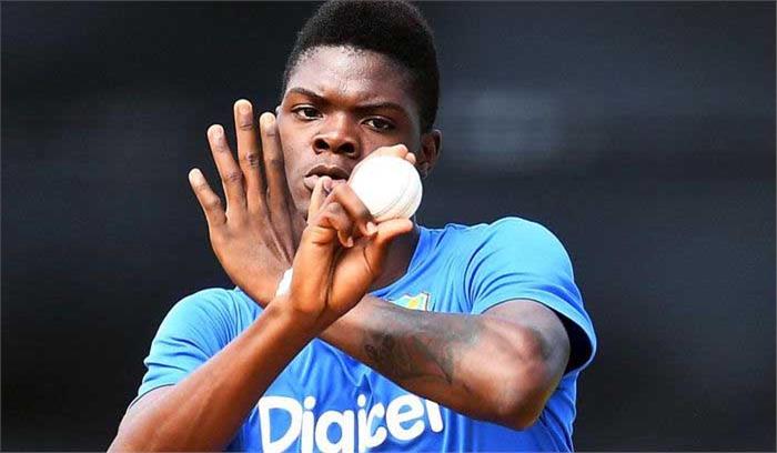 मुंबई इंडियंस में  एडम मिल्ने की जगह शामिल हुए अलजारी जोसफ​​​​​​​