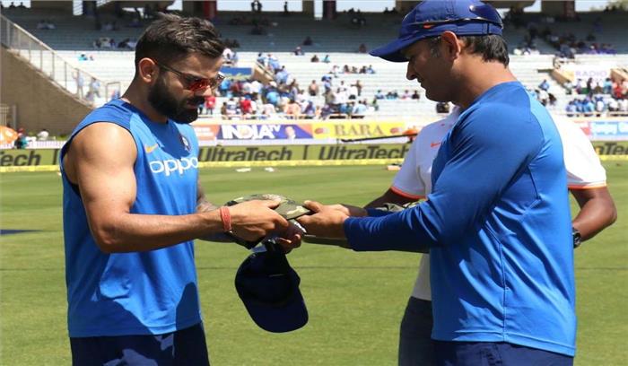 टीम इंडिया आर्मी कैप पहनकर खेल रही, शहीद के परिजनों को मैच फीस देंगे धोनी