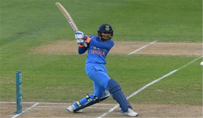 बल्लेबाज स्मृति मंधाना ने तोड़ा अपना ही रिकॉर्ड