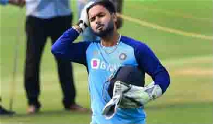 सिर पर चोट के बाद पंत मेडिकल टीम की निगरानी में