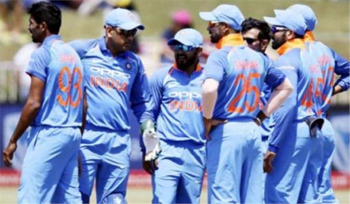 सेंचुरियन वनडे: भारत ने टॉस जीतकर पहले गेंदबाजी का फैसला किया