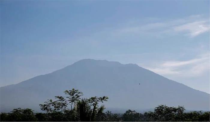 बाली ज्वालामुखी को लेकर इंडोनेशिया में अलर्ट का स्तर बढ़ा