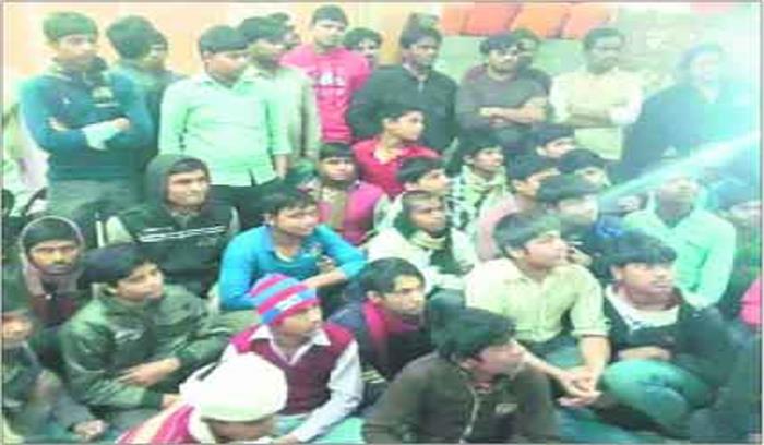 प्रशासन ने चमड़ा फैक्ट्री से  करीब सौ बाल मजदूर छुड़वाए