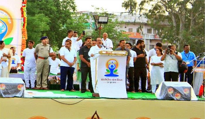 योग जीवन को अर्थपूर्ण बनाता है: शिवराज सिंह चौहान