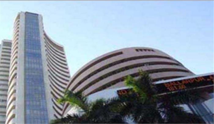 देश के शेयर बाजारों में कारोबार की शुरुआत से ही मचा कोहराम