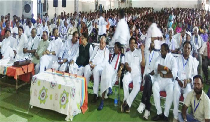 कांग्रेस  की पहचान त्याग तपस्या व बलिदान