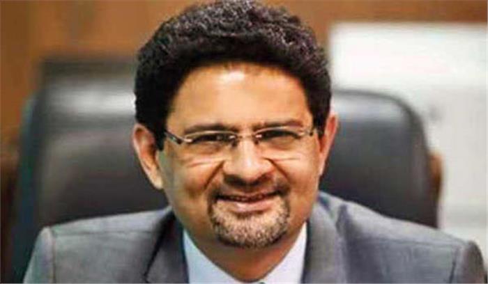 पाकिस्तान के पूर्व वित्त मंत्री इस्माइल गिरफ्तार पाकिस्तान के पूर्व वित्त मंत्री इस्माइल गिरफ्तार