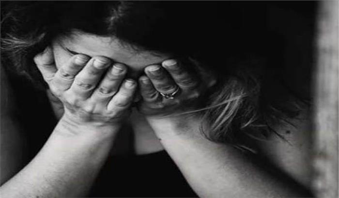 पाकिस्तान में 6 महीने के भीतर 1,300 बाल यौन उत्पीड़न के मामले सामने आए पाकिस्तान में 6 महीने के भीतर 1,300 बाल यौन उत्पीड़न के मामले सामने आए