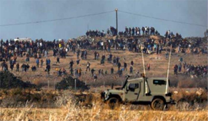 गाजा में आतंकवादियों के ठिकानों पर इजरायल की सेना का हमला, 25 लोग घायल