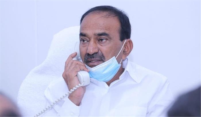 तेलंगाना के मुख्यमंत्री पर हमला बोलते हुए एटेला राजेंद्र ने इस्तीफा दिया