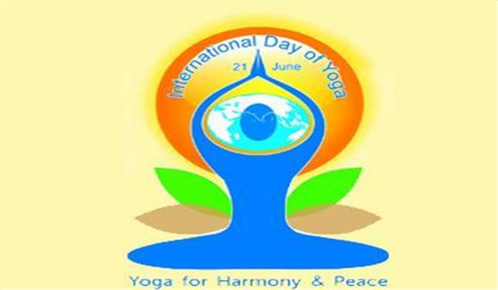 जेएनयू में चल रही योग दिवस की तैयारी