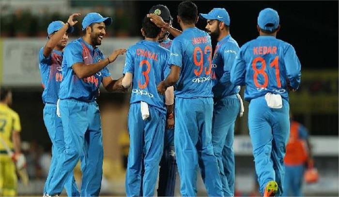 बारिश भी न रोक सकी भारत की राह, आस्ट्रेलिया 9 विकेट से हारी