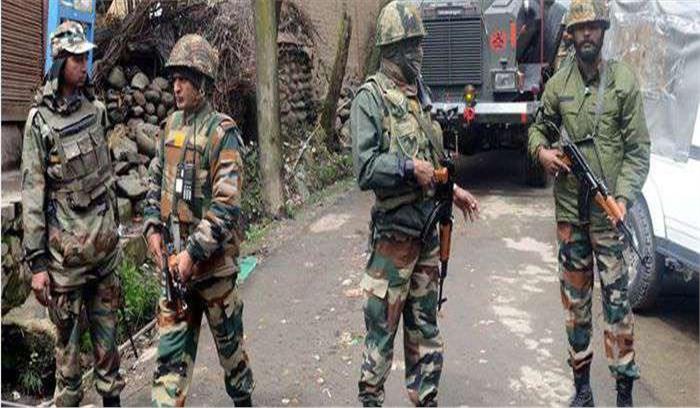 जम्मू-कश्मीर के बारामूला में आतंकवादियों ने की वन विभाग के कर्मचारी की हत्या