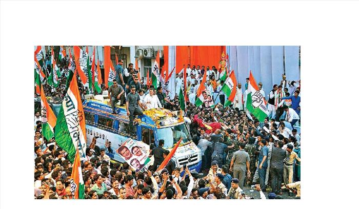 राहुल के दौरे में गुब्बारे से आग पर मांगी रिपोर्ट राहुल के दौरे में गुब्बारे से आग पर मांगी रिपोर्ट