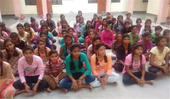 छात्रावास अव्यवस्थाओं को दूरस्त करने के निर्देश