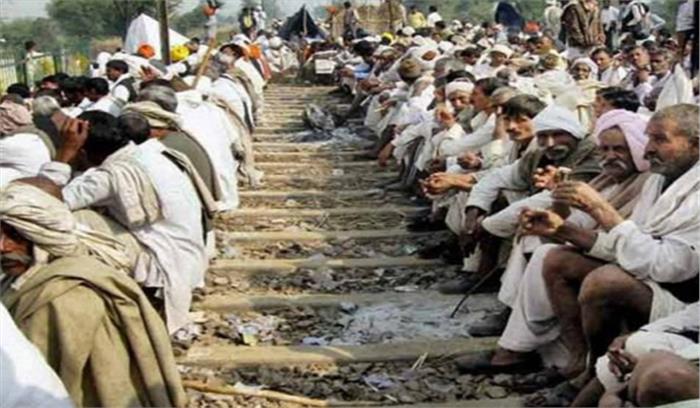 आरक्षण के लिए गुर्जर आंदोलन से दूसरे दिन भी दिल्ली-मुंबई रेल मार्ग प्रभावित