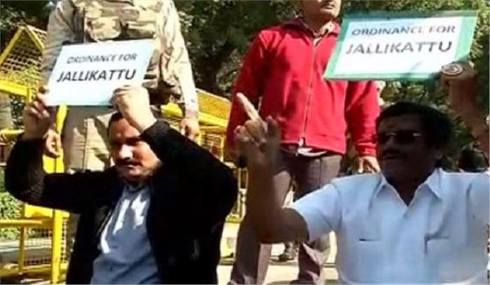 दिल्ली पुलिस की हिरासत में पीएमके नेता रामदास