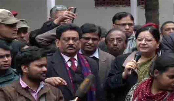 पुलिस के खिलाफ कोर्ट जाएगा जामिया प्रशासन