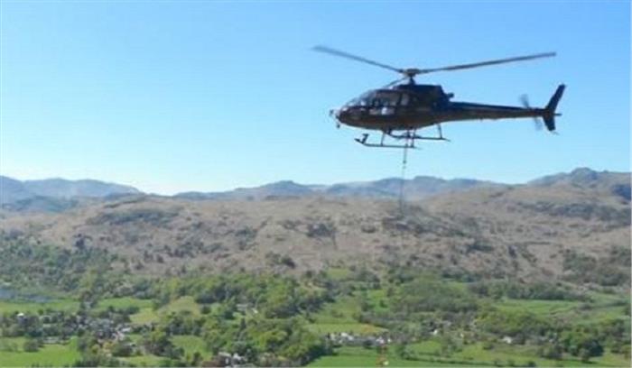 कुपवाड़ा में फंसे लोगों का प्रदर्शन, सस्ती हेलीकॉप्टर सेवा की मांग