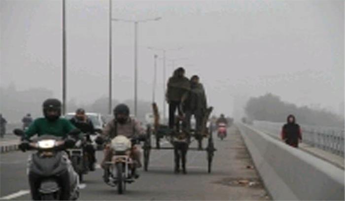 जम्मू-श्रीनगर राजमार्ग पर हादसा, यातायात बाधित