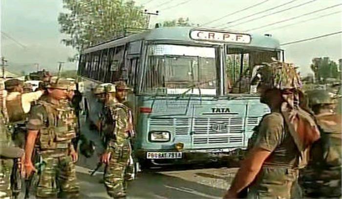 जम्मू-श्रीनगर राजमार्ग पर हादसे में सीआरपीएफ के 6 जवान घायल