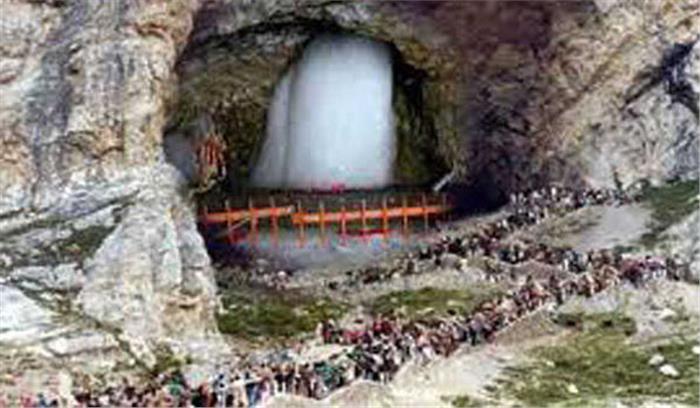 जम्मू-कश्मीर :यात्रियों का दूसरा जत्था कड़ी सुरक्षा के बीच अमरनाथ रवाना