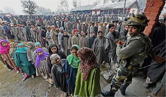 जम्मू एवं कश्मीर पंचायत चुनाव : दूसरे चरण में 69.4 फीसदी मतदान