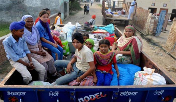 जम्मू एवं कश्मीर :  900 से ज्यादा लोग सुरक्षित स्थानों पर पहुंचे