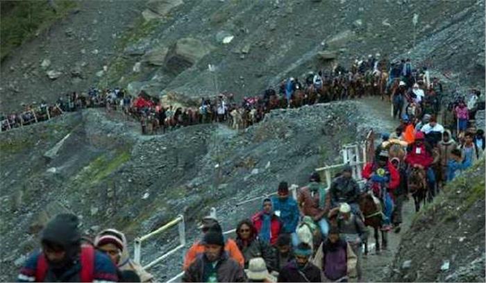 अमरनाथ की यात्रा बारिश के बावजूद जारी