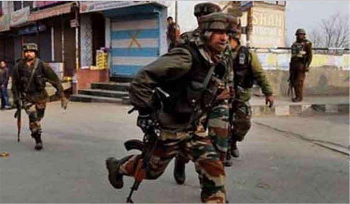 पुलवामा: ग्रेनेड हमले में दो पुलिसकर्मी घायल