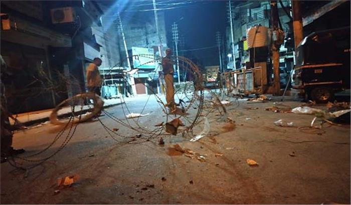 जम्मू कश्मीर में धारा 144 लागू , स्कूल-कॉलेज बंद