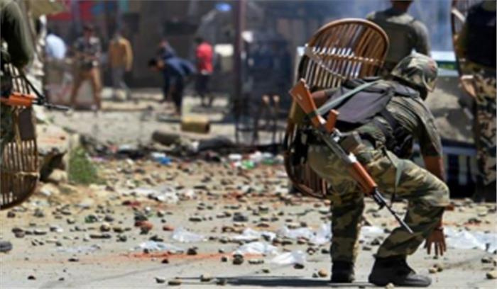 सांबा: सुरक्षा बलों ने घुसपैठ के प्रयास को विफल किया सांबा: सुरक्षा बलों ने घुसपैठ के प्रयास को विफल किया