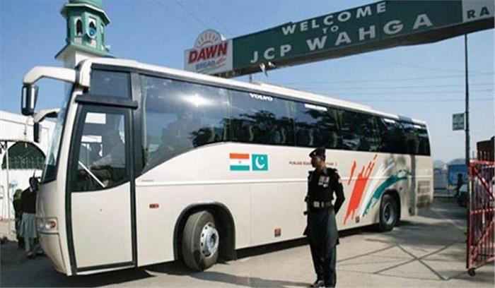 कारवां-ए-अमन बस मुजफ्फराबाद के लिए रवाना 