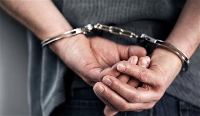 जम्मू एवं कश्मीर में डॉक्यूमेंट्री बनाने पर फ्रांसीसी पत्रकार हिरासत में