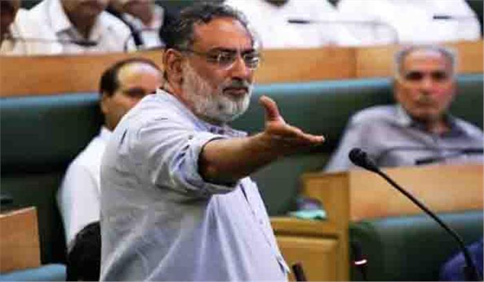 जम्मू एवं कश्मीर : विवादित बयान देने पर द्राबू मंत्रिमंडल से बर्खास्त